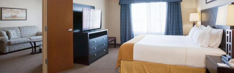 Holiday Inn Express Hotel & Suites Grand Forks, An Ihg Hotel Bagian luar foto